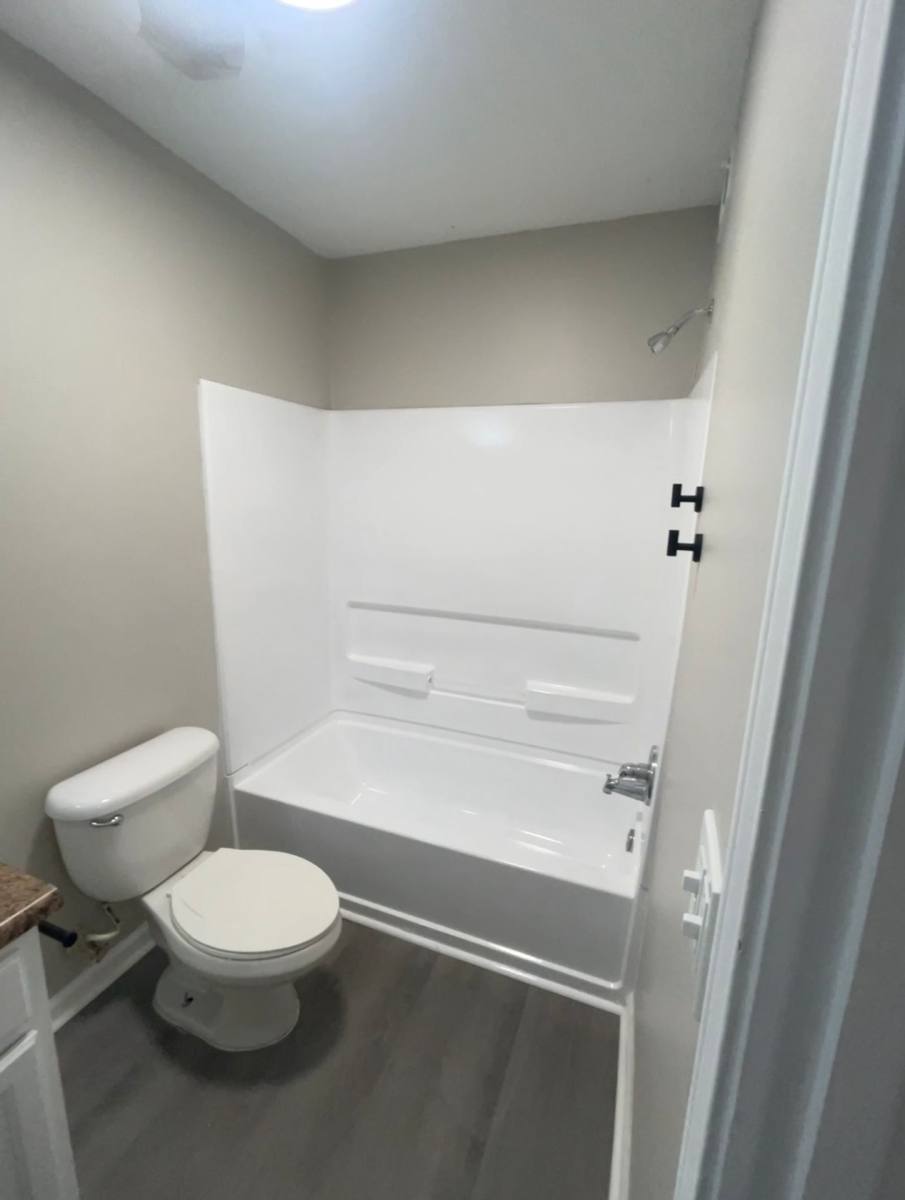 Apartment for rent at 8730 University Rd, Bayou La Batre, AL 36509