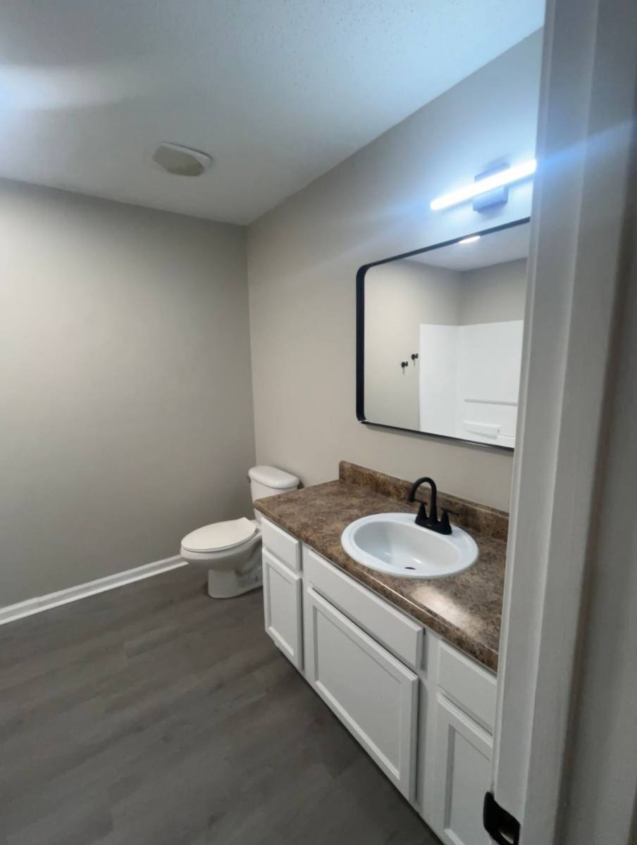 Apartment for rent at 8730 University Rd, Bayou La Batre, AL 36509