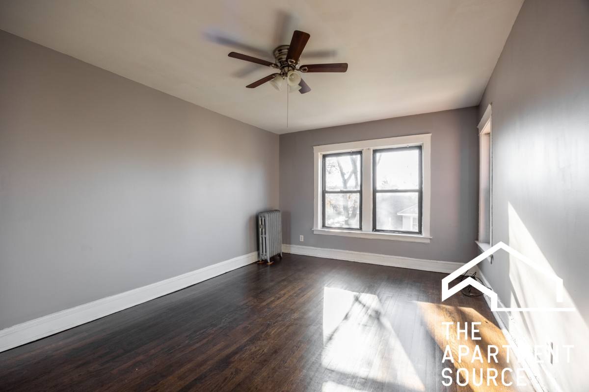 Apartment for rent at 3602 W Sunnyside #3, Chicago, IL 60625