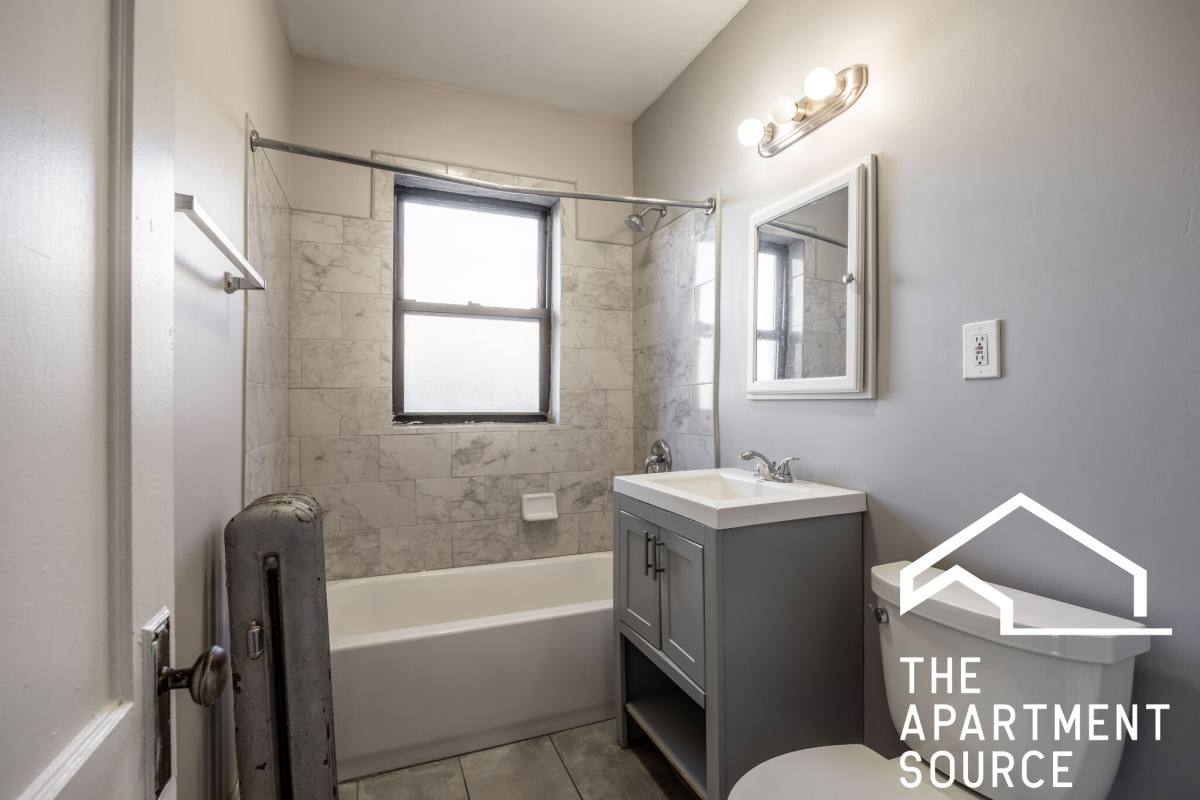 Apartment for rent at 3602 W Sunnyside #3, Chicago, IL 60625