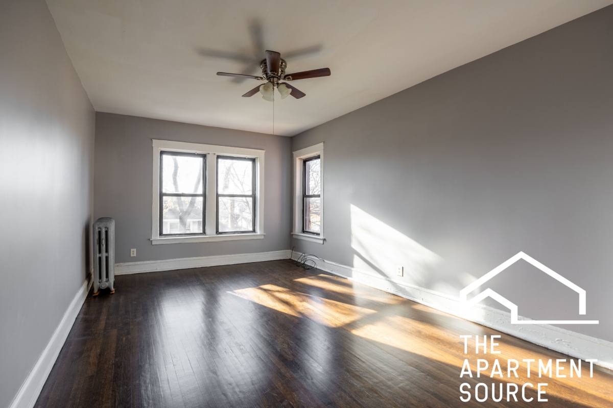 Apartment for rent at 3602 W Sunnyside #3, Chicago, IL 60625