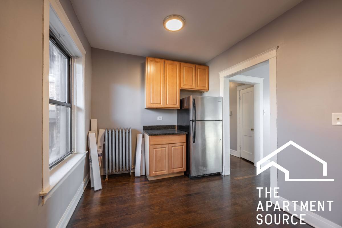 Apartment for rent at 3602 W Sunnyside #3, Chicago, IL 60625