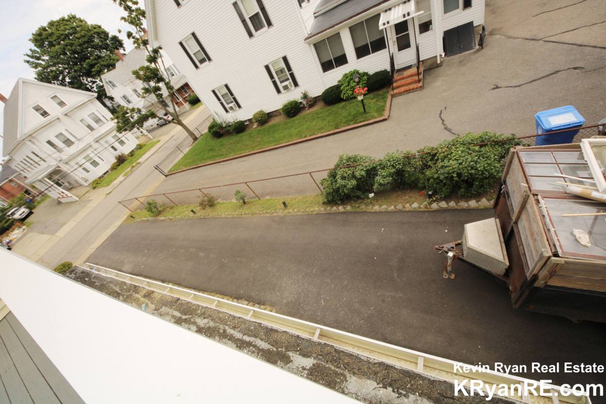 House for rent at 93 Cushing St #2, Waltham, MA 02453