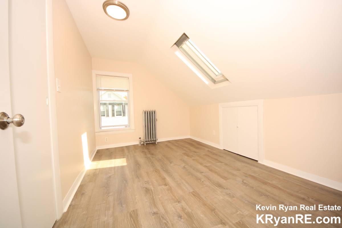 House for rent at 93 Cushing St #2, Waltham, MA 02453