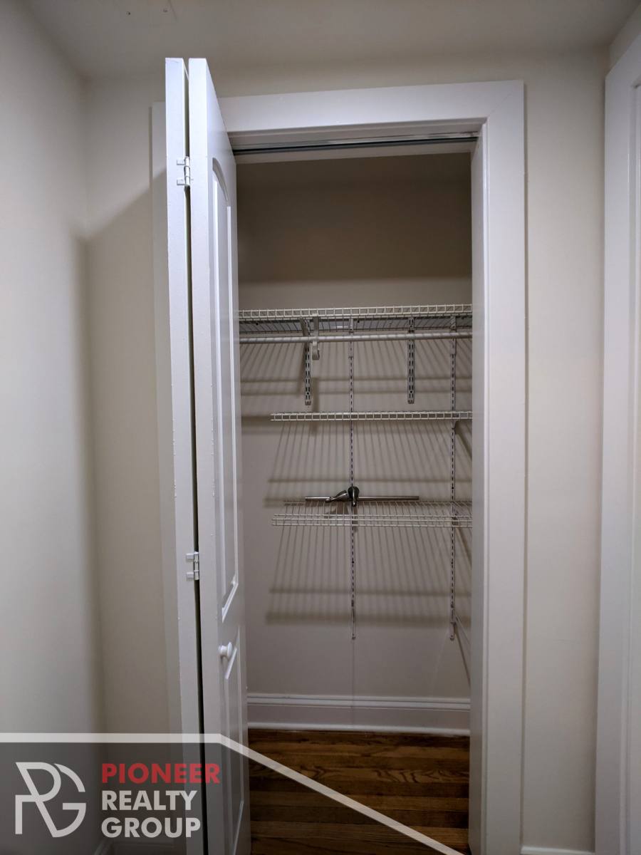 Apartment for rent at 4034 N Ashland, Chicago, IL 60613