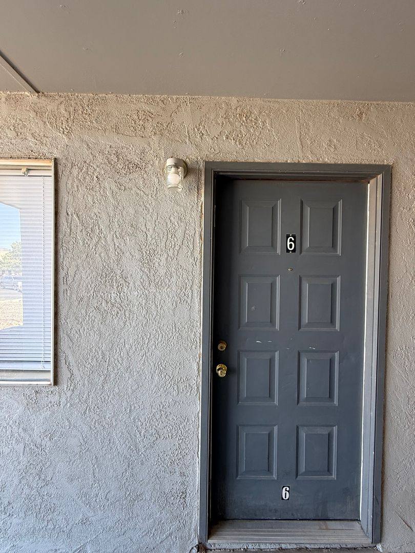 Apartment for rent at 2805 E Idaho Ave, Las Cruces, NM 88011