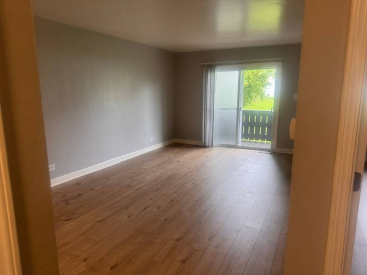 Apartment for rent at 15928-38 S Leclaire Ave, Oak Forest, IL 60452