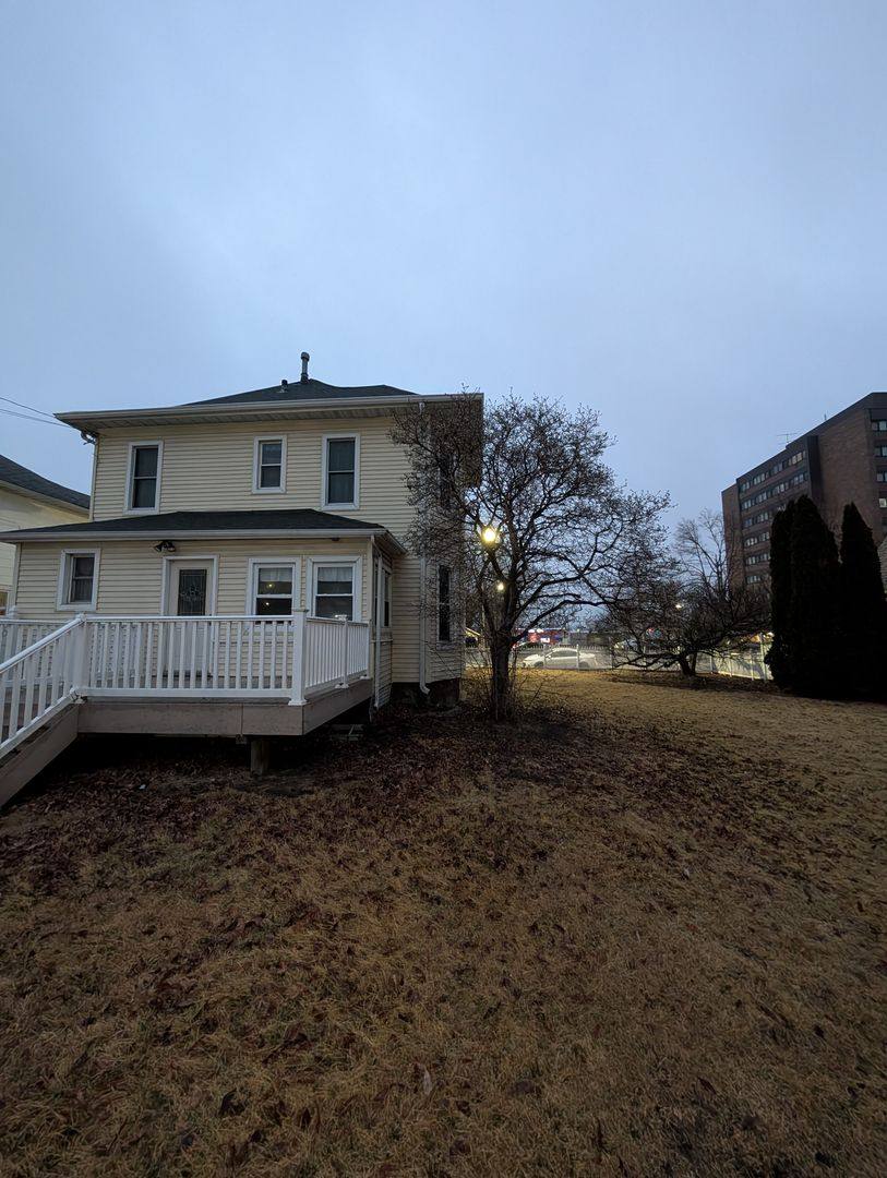 House for rent at 628 16th Ave, East Moline, IL 61244