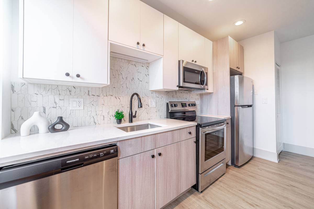 Condo for rent at 3546 N Southport Ave #204, Chicago, IL 60657