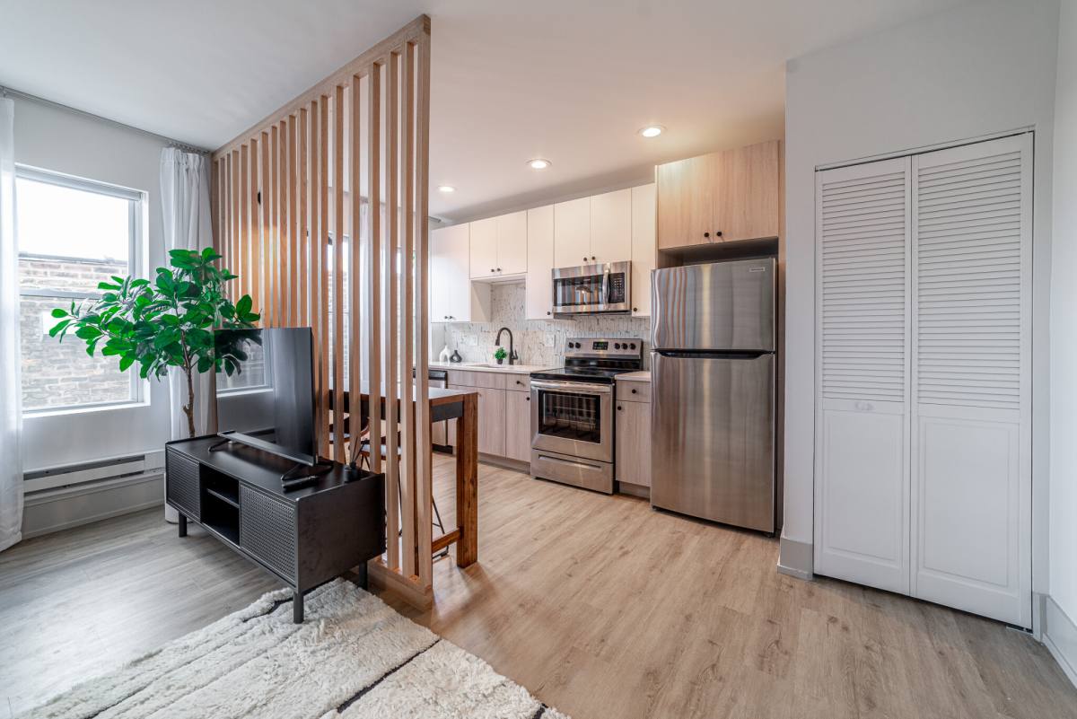 Condo for rent at 3546 N Southport Ave #204, Chicago, IL 60657