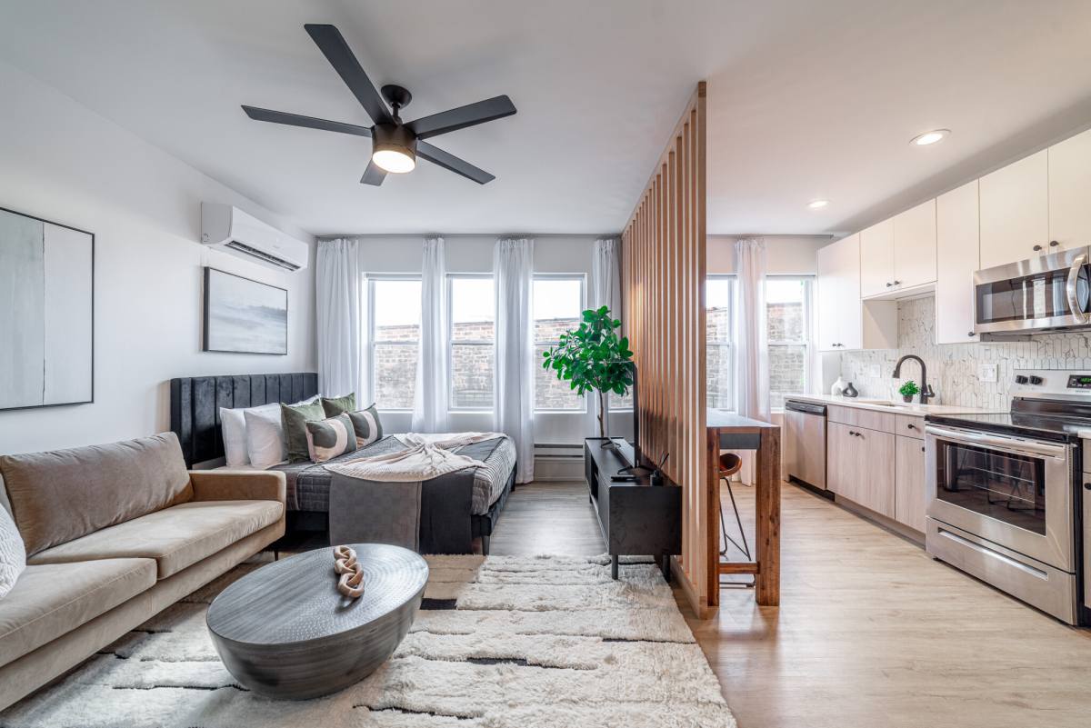 Condo for rent at 3546 N Southport Ave #204, Chicago, IL 60657