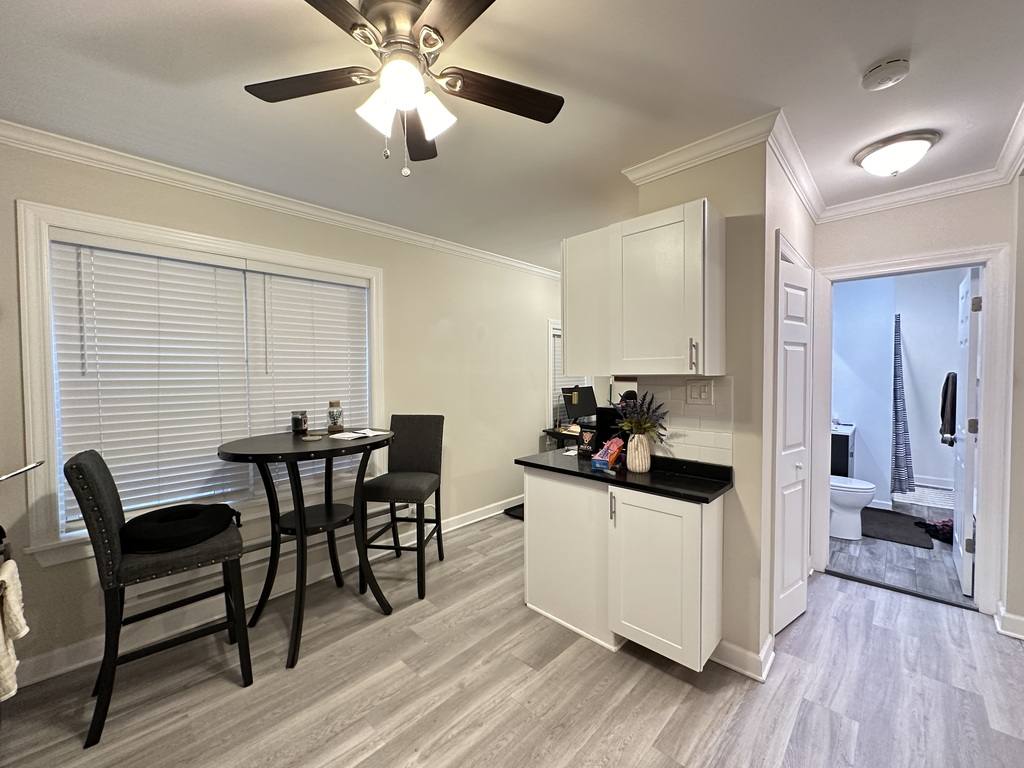 Apartment for rent at 837 Cornelia #SA8, Chicago, IL 60657