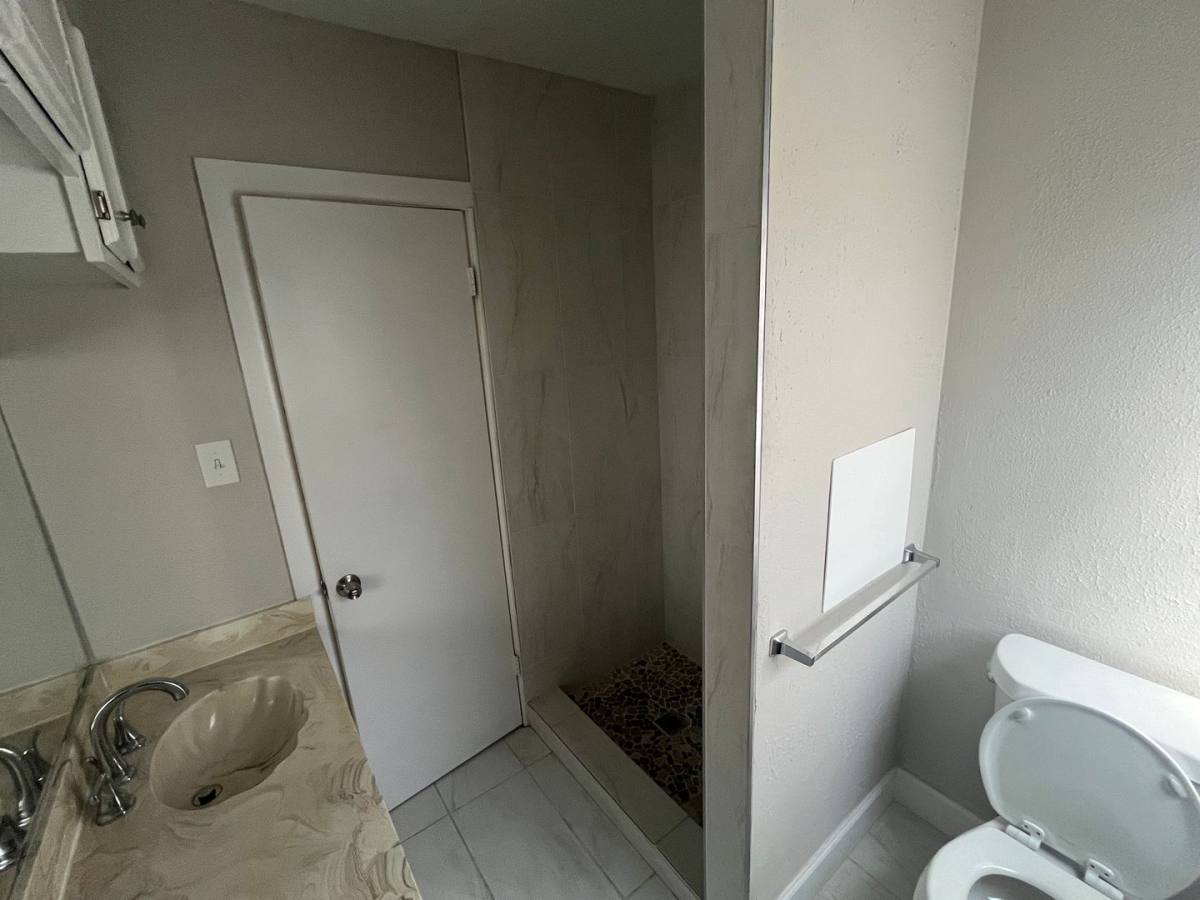 House for rent at 1924 NW Arlington, Lawton, OK 73507