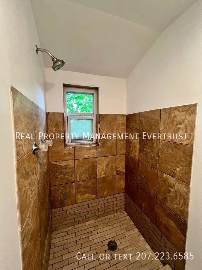 Apartment for rent at 56 Route 133 E, Winthrop, ME 04364