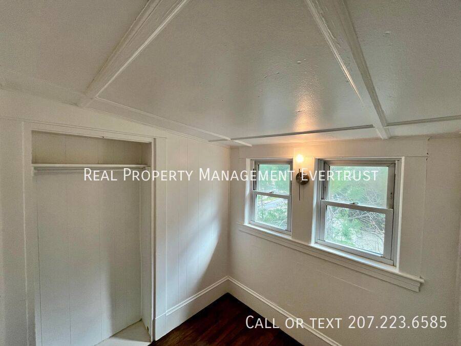 Apartment for rent at 56 Route 133 E, Winthrop, ME 04364