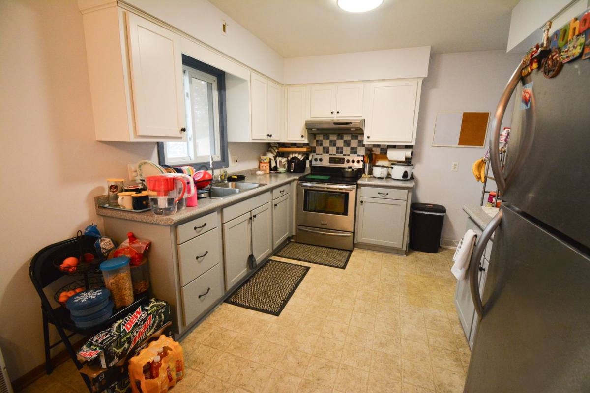 House for rent at 1706 34th St NW, Rochester, MN 55901