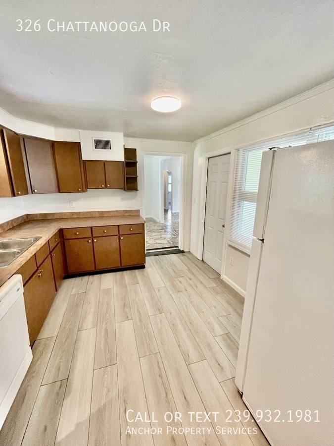 House for rent at 326 Chattanooga Dr, Fort Myers, FL 33905
