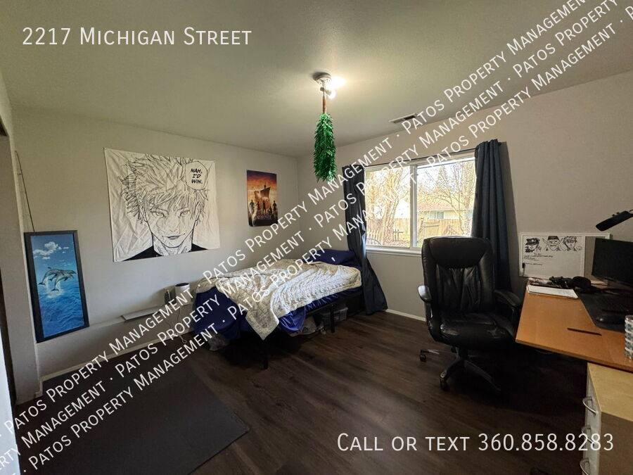 Apartment for rent at 2217 Michigan St, Bellingham, WA 98229