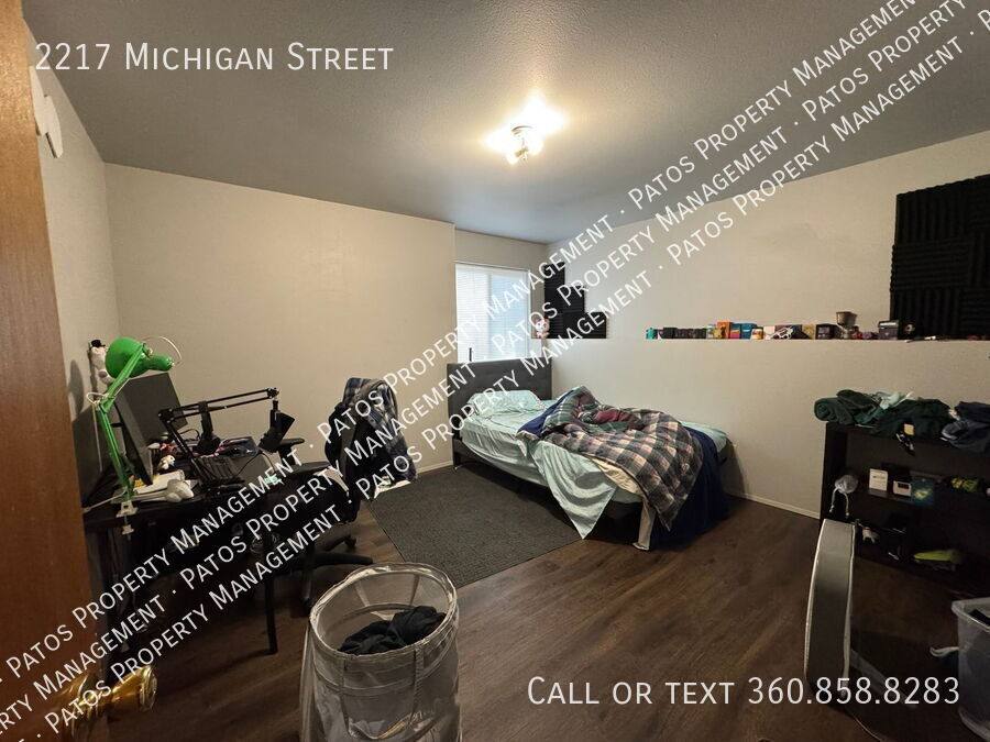 Apartment for rent at 2217 Michigan St, Bellingham, WA 98229