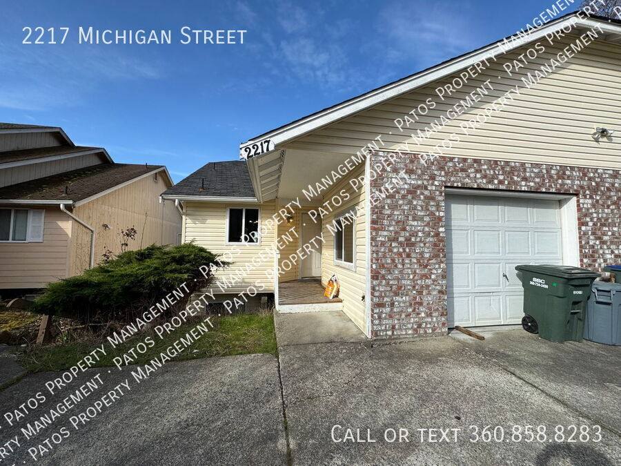 Apartment for rent at 2217 Michigan St, Bellingham, WA 98229