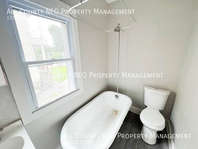 Apartment for rent at 12114 Soika Ave #DOWN, Cleveland, OH 44120