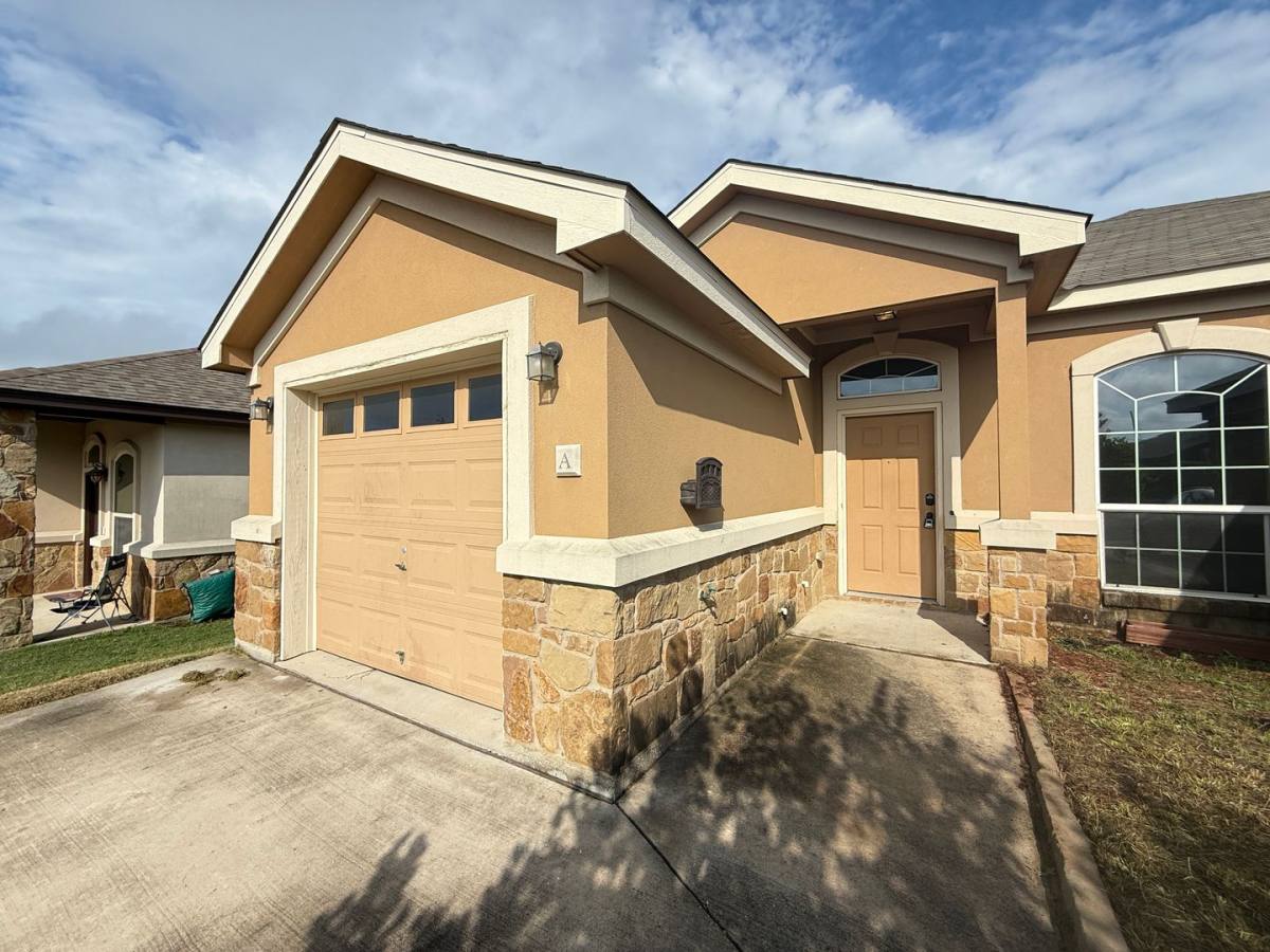 Apartment for rent at 407 Study Hall Loop A B, Killeen, TX 76549