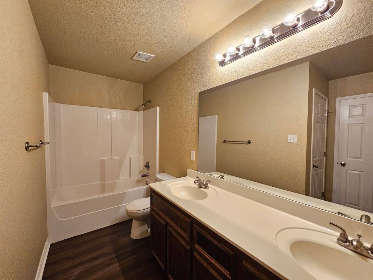 Apartment for rent at 407 Study Hall Loop A B, Killeen, TX 76549