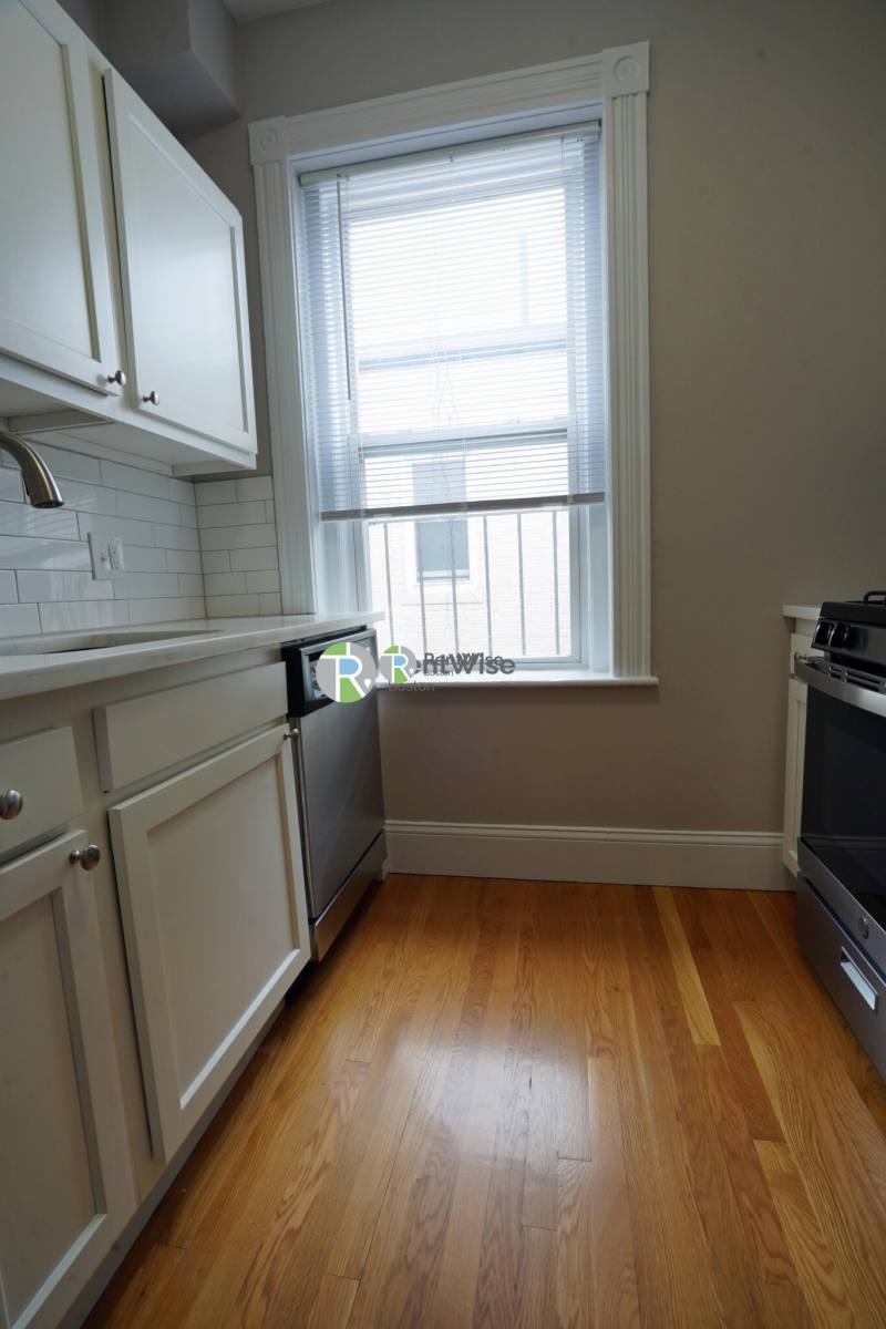 Apartment for rent at 76 Gordon St #15, Brighton, MA 02135