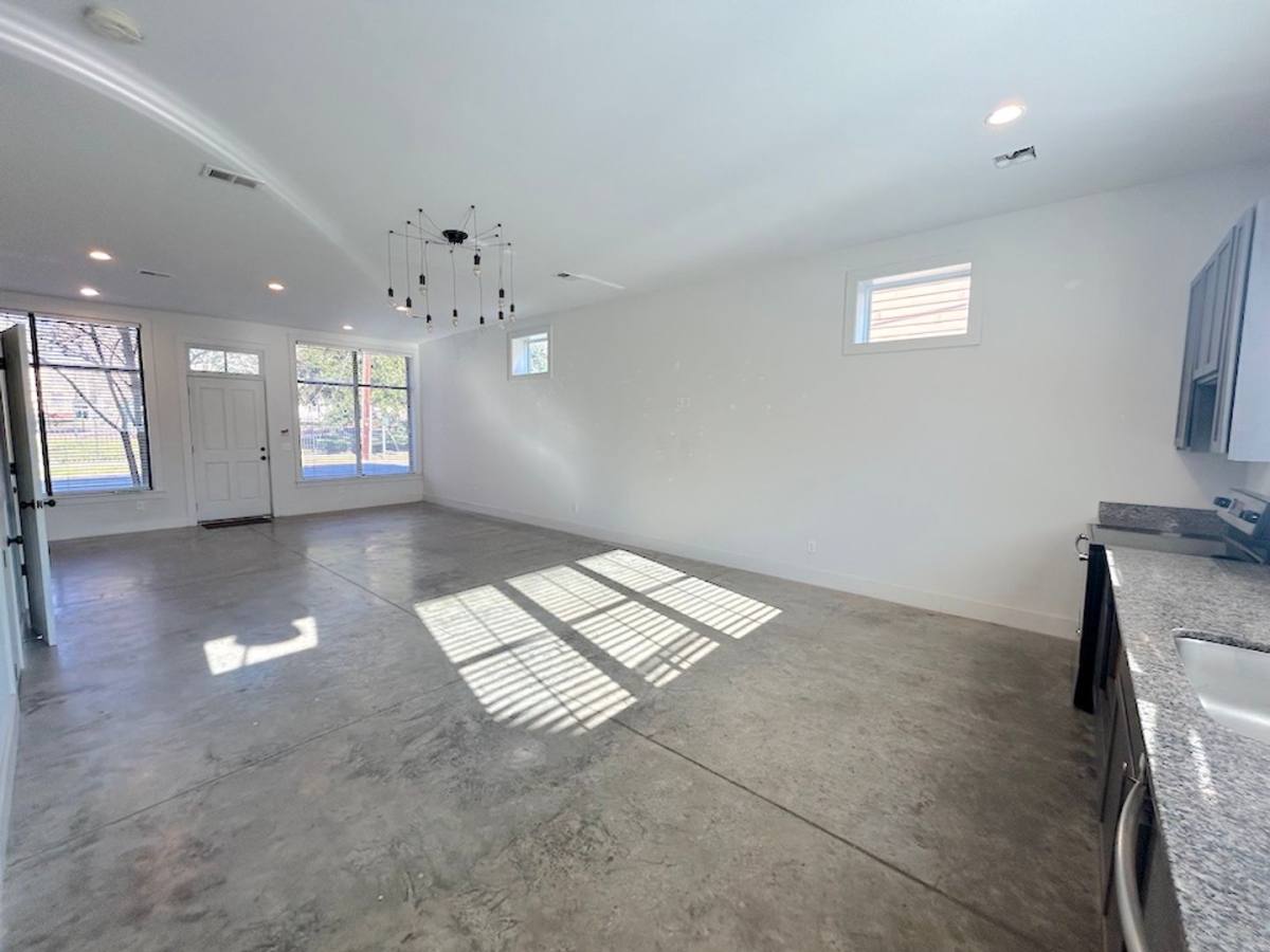 House for rent at 1212 E Broad St, Savannah, GA 31401