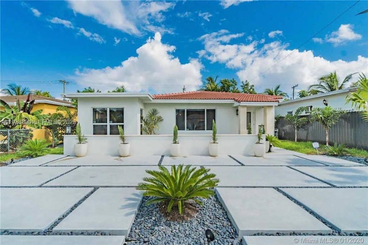 House for rent at 1731 NE 172nd St, Miami, FL 33162