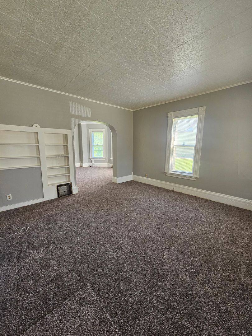 Apartment for rent at 1819 17th St, Rock Island, IL 61201