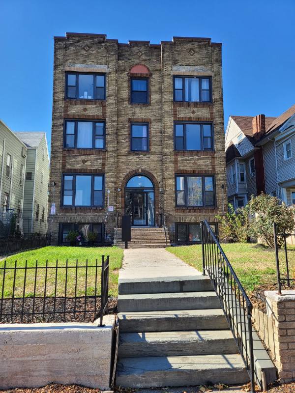 Apartment for rent at 226 Roseville Ave, Newark, NJ 07107