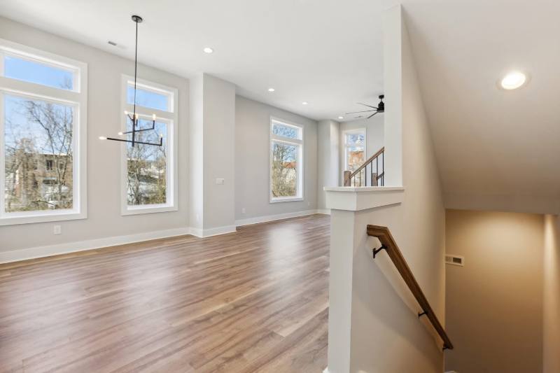 Townhouse for rent at 107 E 9th St, Columbia, TN 38401