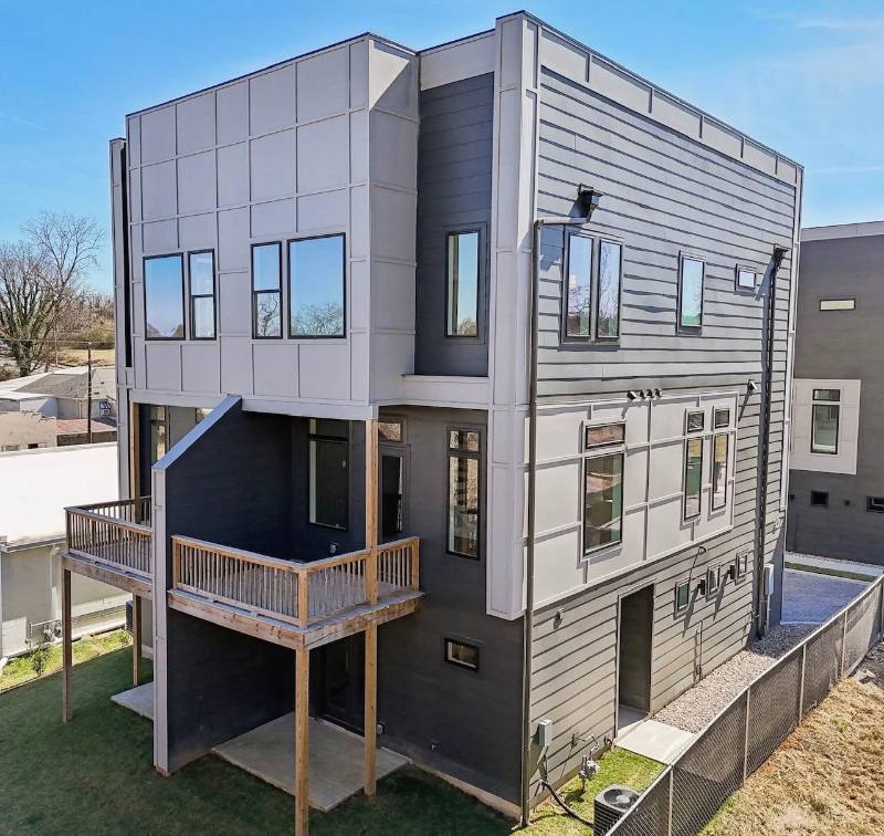 Townhouse for rent at 107 E 9th St, Columbia, TN 38401