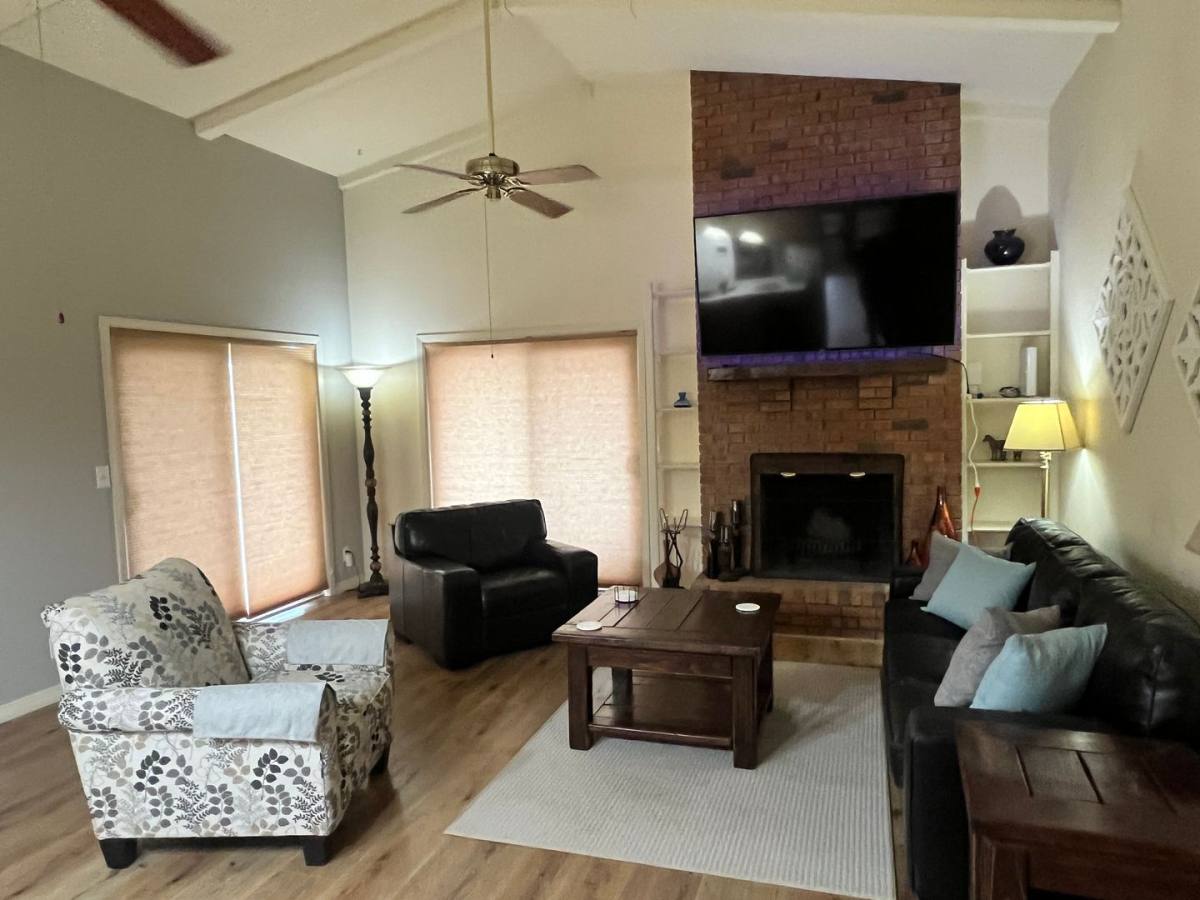 House for rent at 441 Silver King Dr, Lake Havasu City, AZ 86406