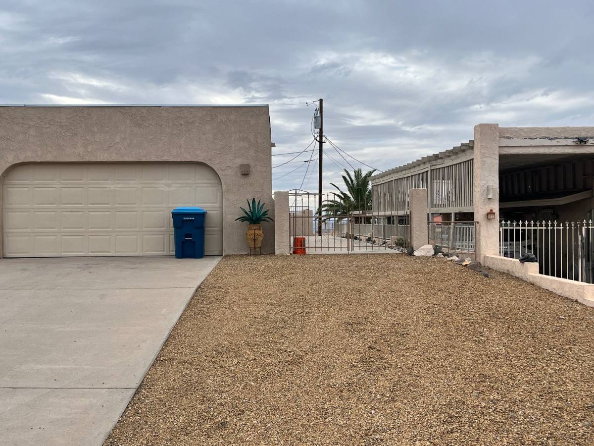 House for rent at 441 Silver King Dr, Lake Havasu City, AZ 86406