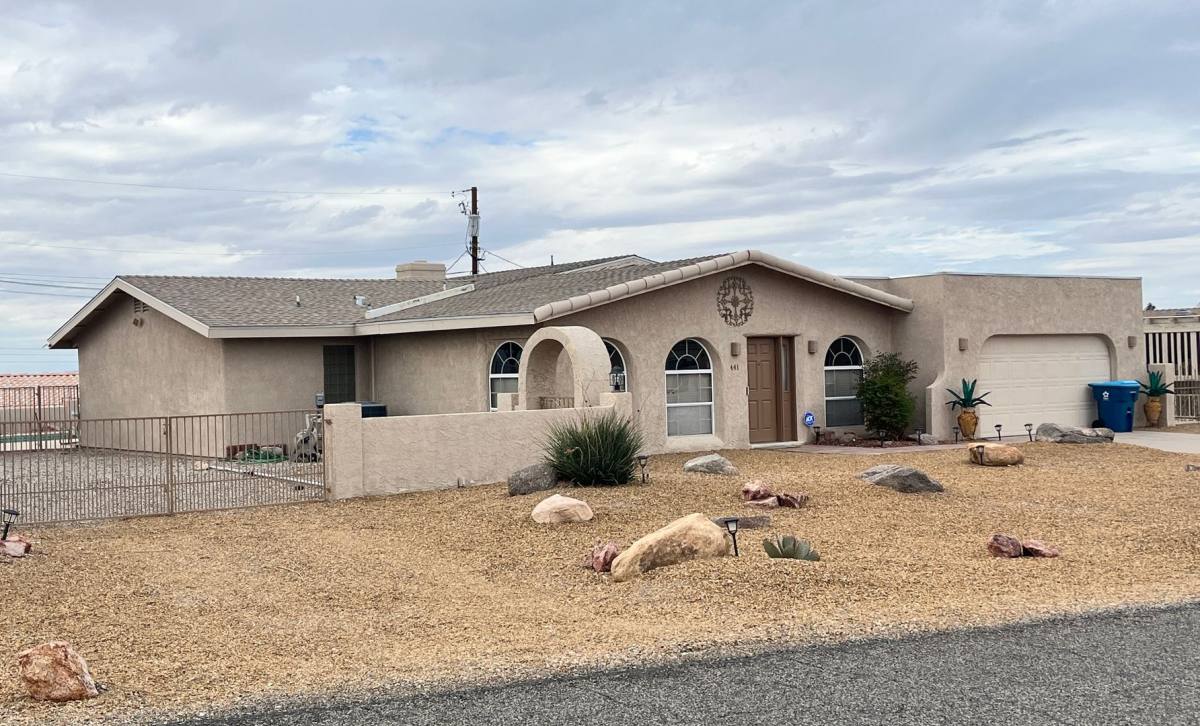 House for rent at 441 Silver King Dr, Lake Havasu City, AZ 86406