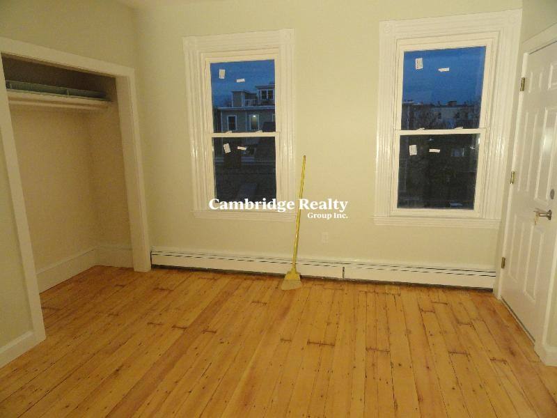 Apartment for rent at 231 Norfolk St #1T, Cambridge, MA 02139