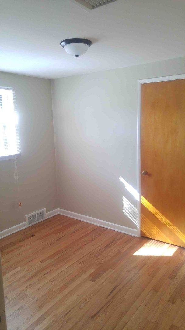 House for rent at 14807 5th Ave NE, Seattle, WA 98155