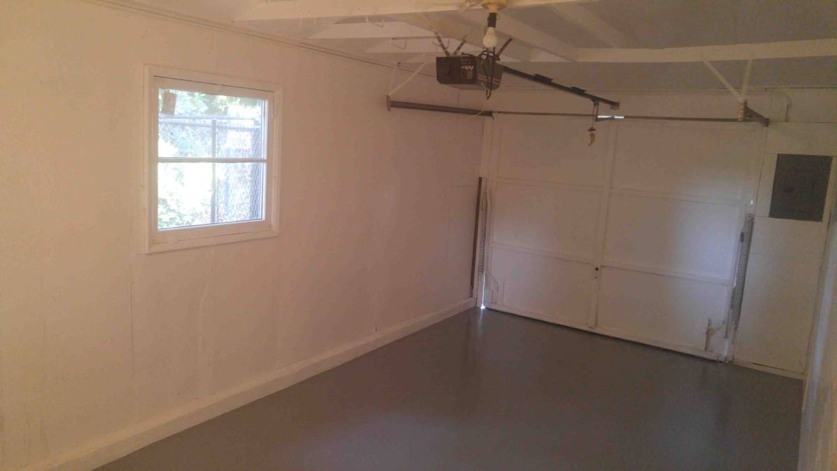 House for rent at 14807 5th Ave NE, Seattle, WA 98155