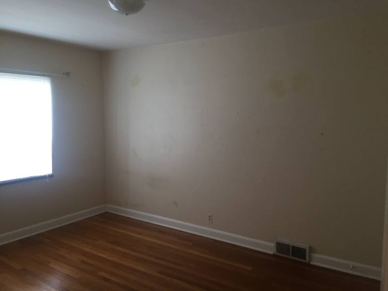 Apartment for rent at 1126 13 St, Huntington, WV 25701