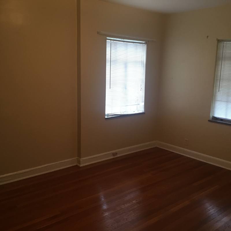 Apartment for rent at 1126 13 St, Huntington, WV 25701