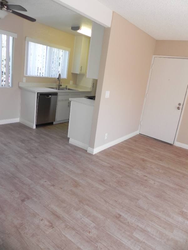 Apartment for rent at 8602 Chapman Ave, Garden Grove, CA 92841