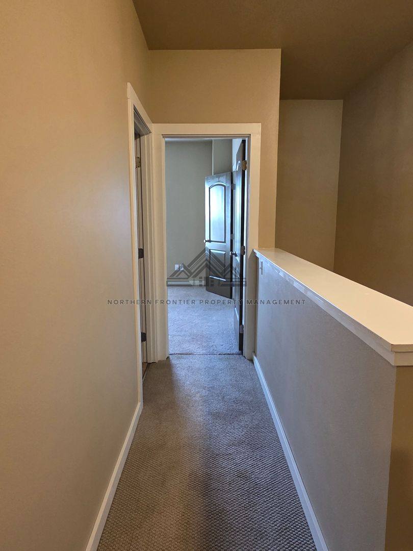 Apartment for rent at 105 SW Silverstar Lane, College Place, WA 99324