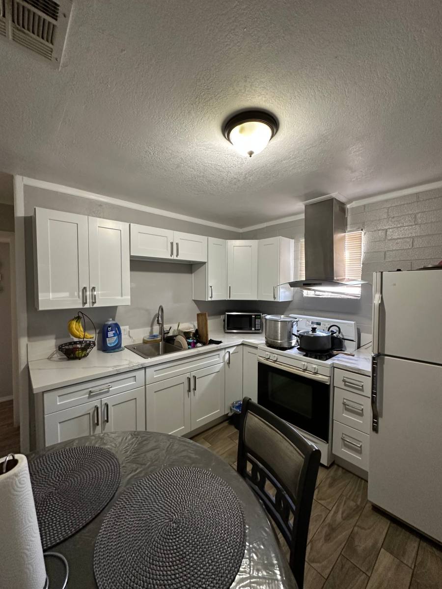 Apartment for rent at 2938 W Coronado #A, Phoenix, AZ 85009