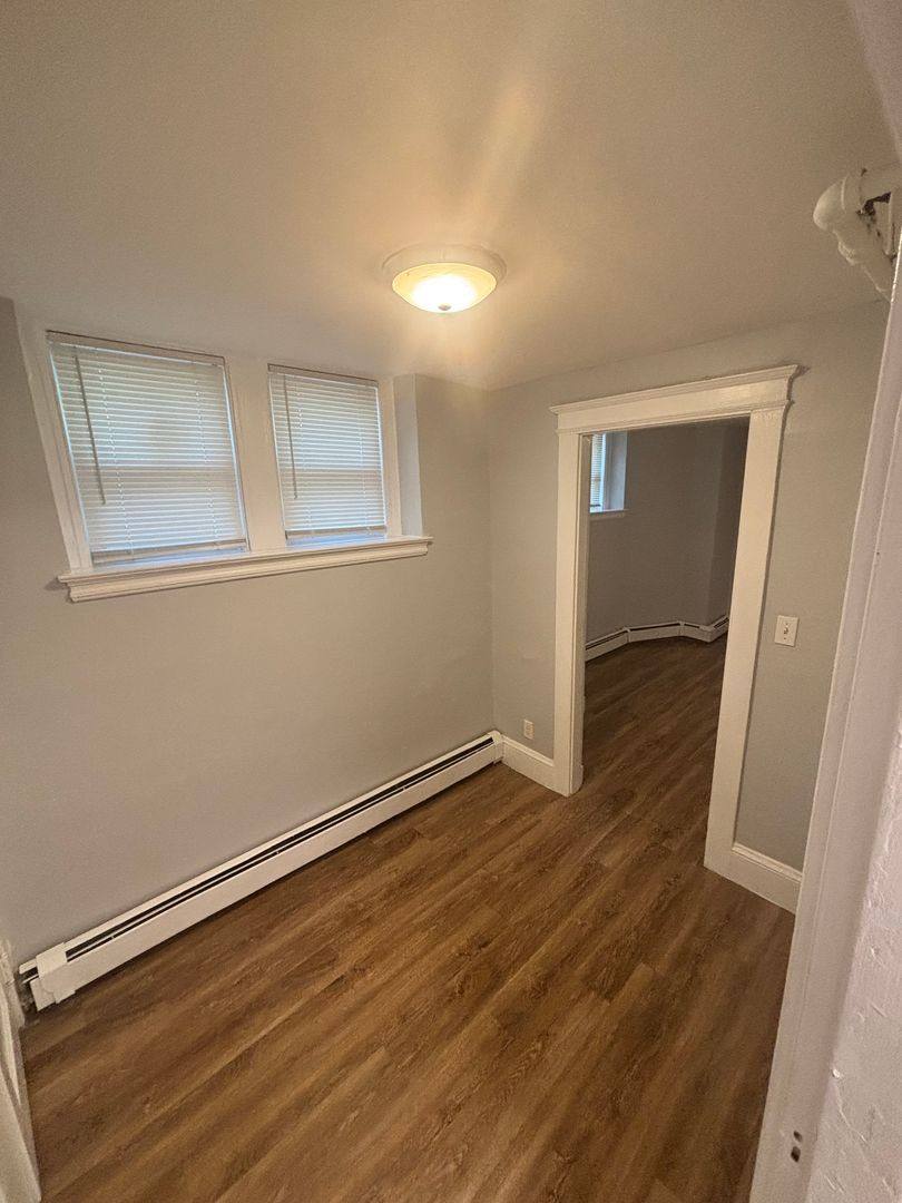 Apartment for rent at 109 Broad St #4B, Lynn, MA 01902