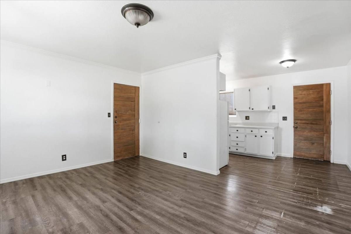 Townhouse for rent at 7458 7462 21st St, Sacramento, CA 95822