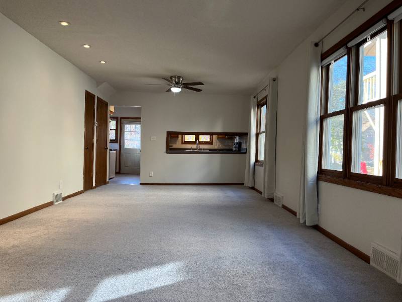 House for rent at 4230 39th Ave S #1, Minneapolis, MN 55406