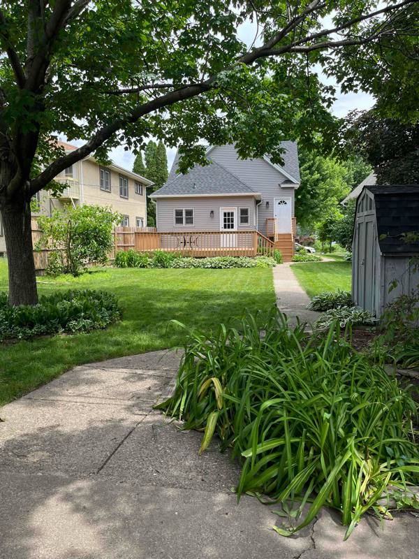 House for rent at 4230 39th Ave S #1, Minneapolis, MN 55406