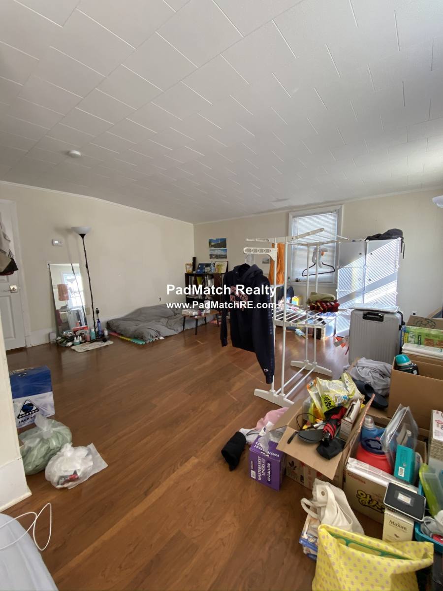 Apartment for rent at 49 Boylston St #3, Brookline, MA 02446